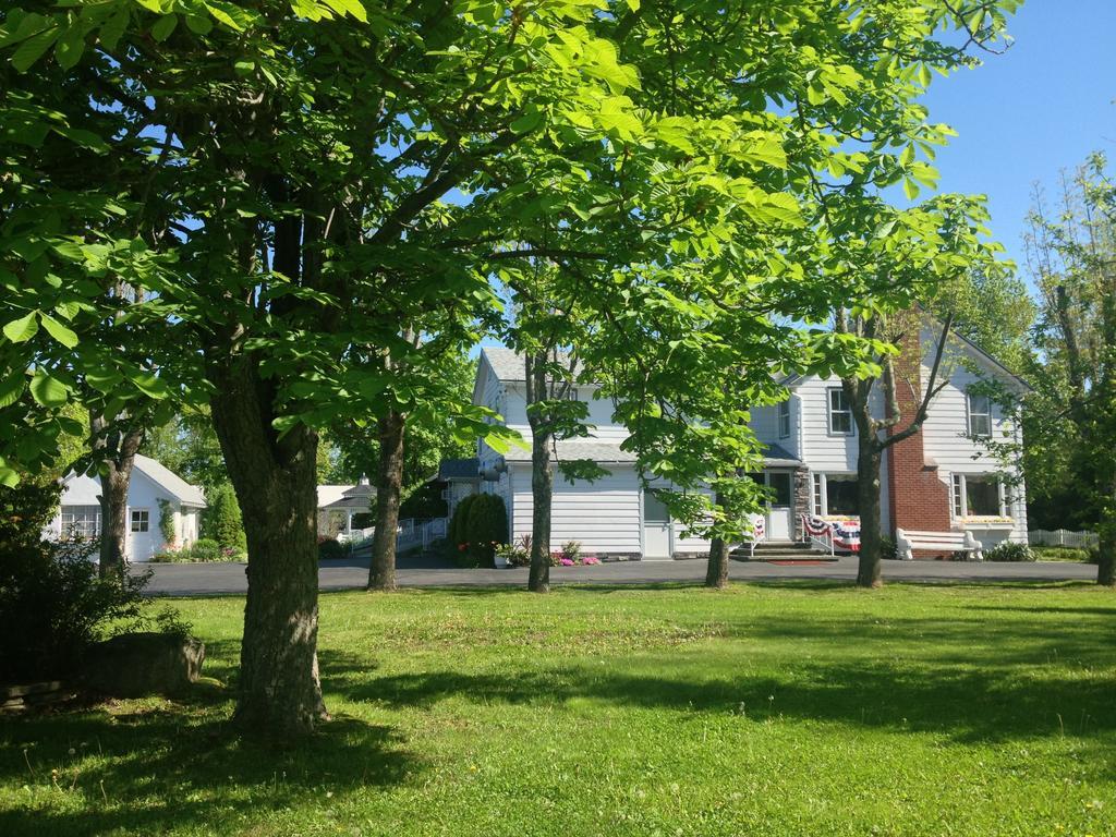 Lukans Farm Resort Hawley Экстерьер фото