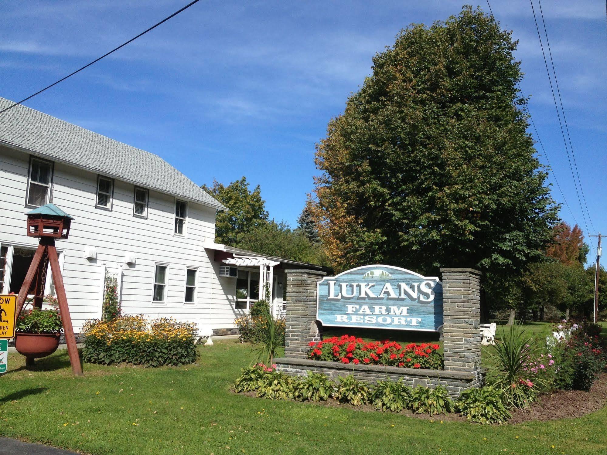 Lukans Farm Resort Hawley Экстерьер фото